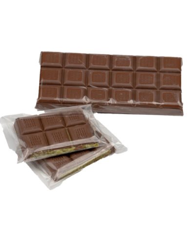 Pistachio Kunafa Chocolate (dubai chocolate)